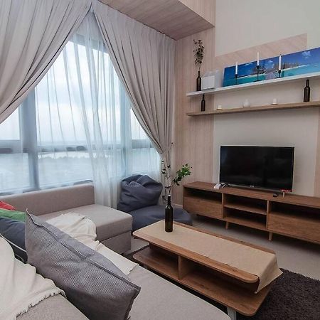 Designer Tamarind Square Cyberjaya by IdealHub Luaran gambar