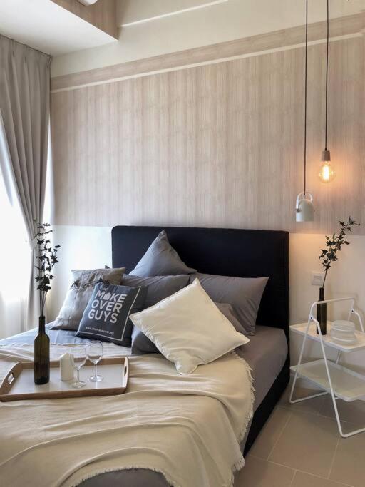 Designer Tamarind Square Cyberjaya by IdealHub Luaran gambar